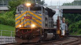 SS Narrow Font K5LLA 2PC 1L For the KCS SD70ACE Grey Ghost