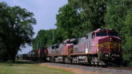BNSF Leslie Airchime RS3L