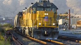 SS Raised Letter K3HA For the UP GP40-2