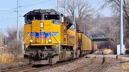 UP 8952 Old Cast P5