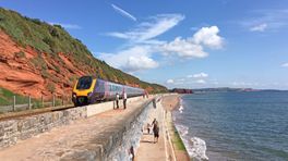 platform announcements for riviera line