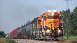 Two Narrow Font K3LAs For the BNSF C44-9W And BNSF GP38-2