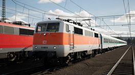 DB BR 111  111 188-9 in ex S-Bahn Rhein-Ruhr livery (SHB)